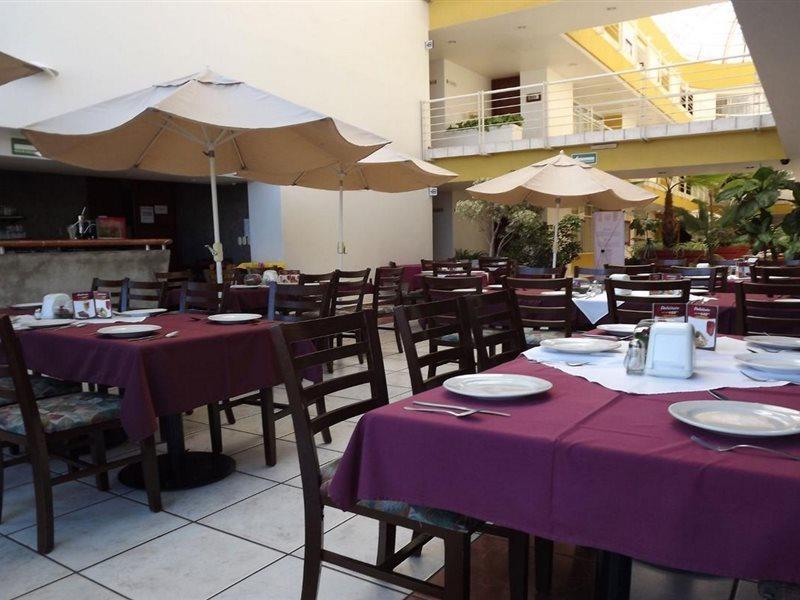 Hotel Mediterraneo Sa De Cv 툴란싱고 외부 사진