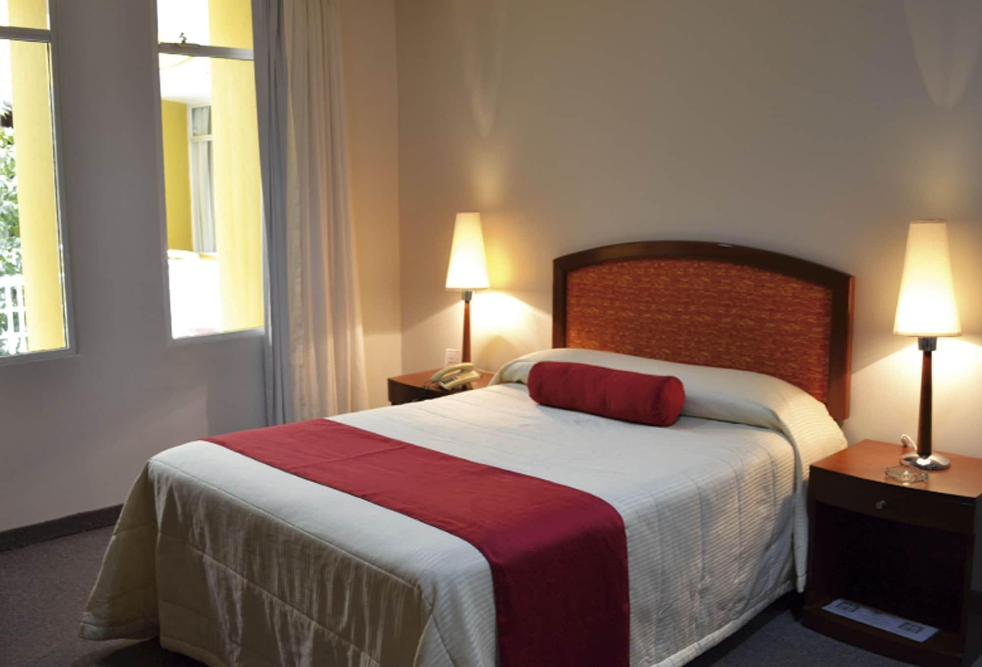 Hotel Mediterraneo Sa De Cv 툴란싱고 외부 사진