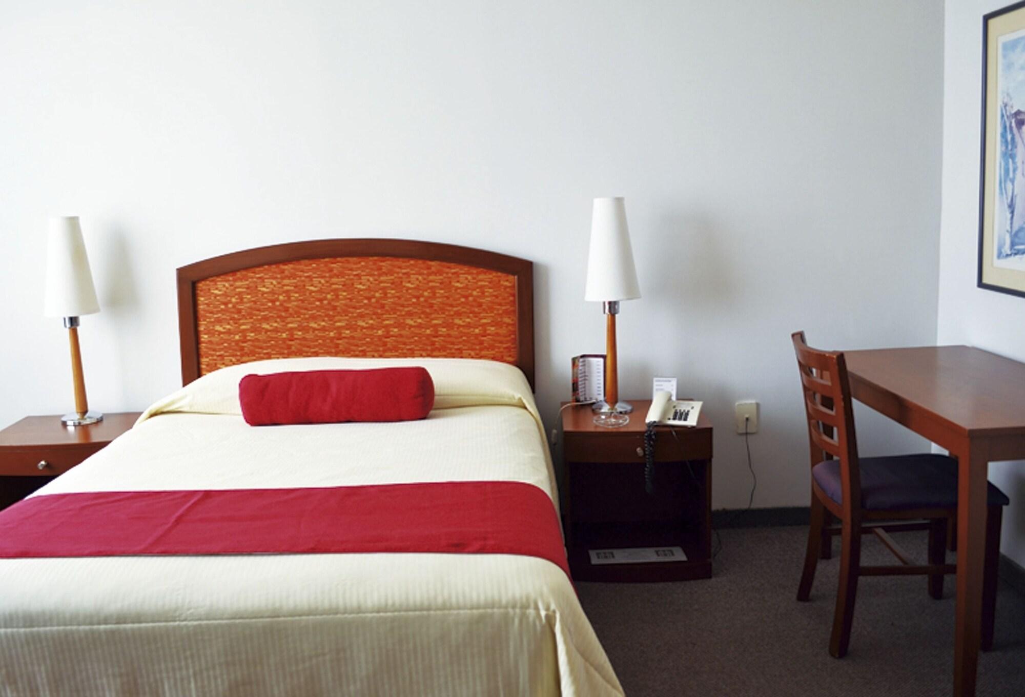 Hotel Mediterraneo Sa De Cv 툴란싱고 외부 사진