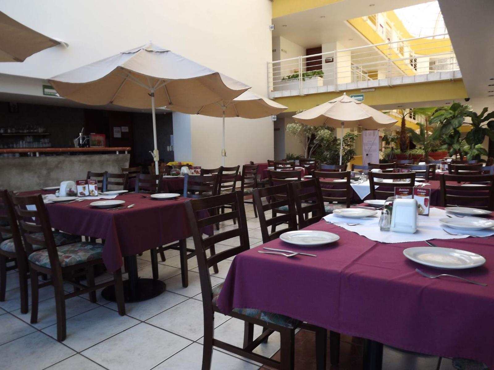Hotel Mediterraneo Sa De Cv 툴란싱고 외부 사진