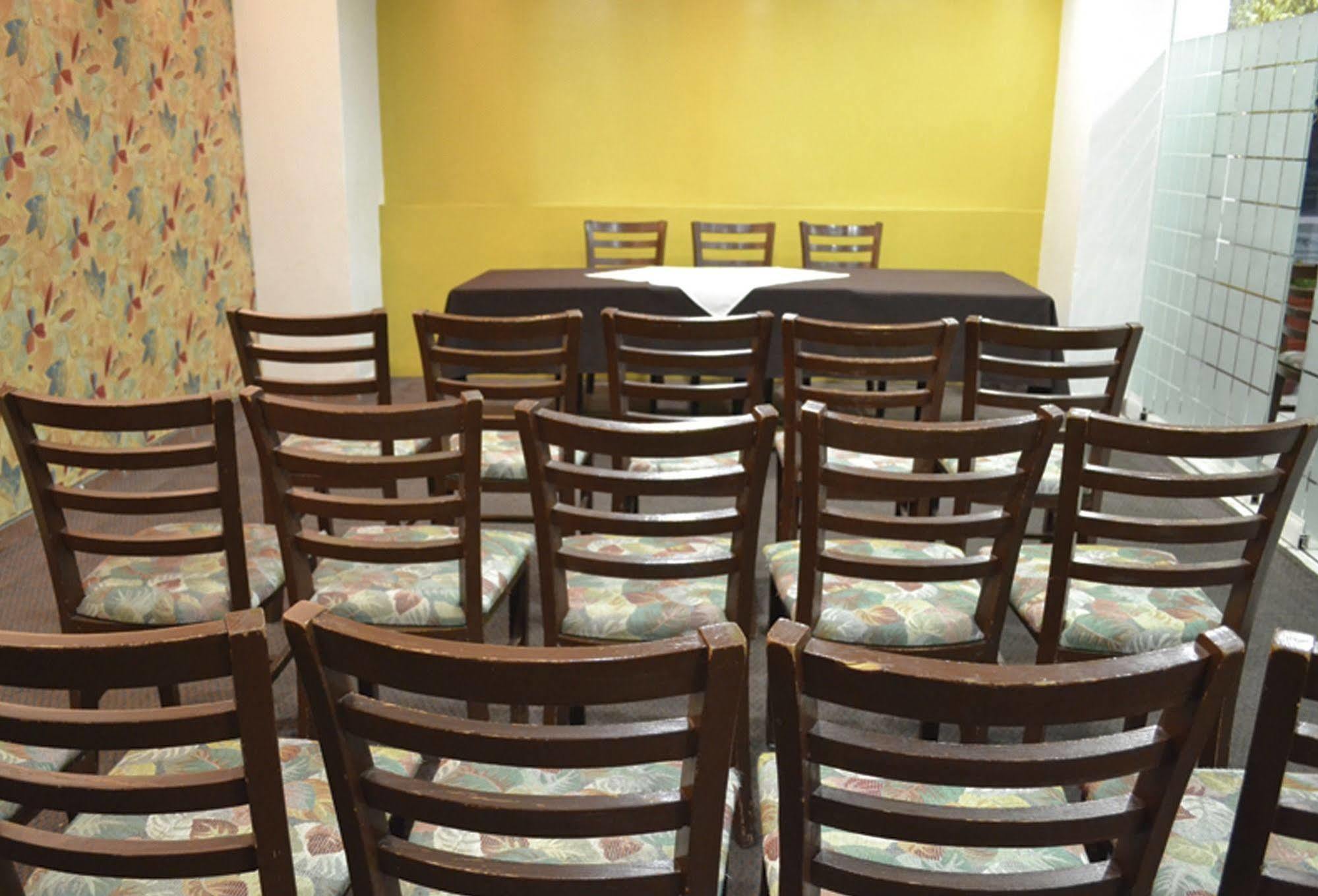 Hotel Mediterraneo Sa De Cv 툴란싱고 외부 사진