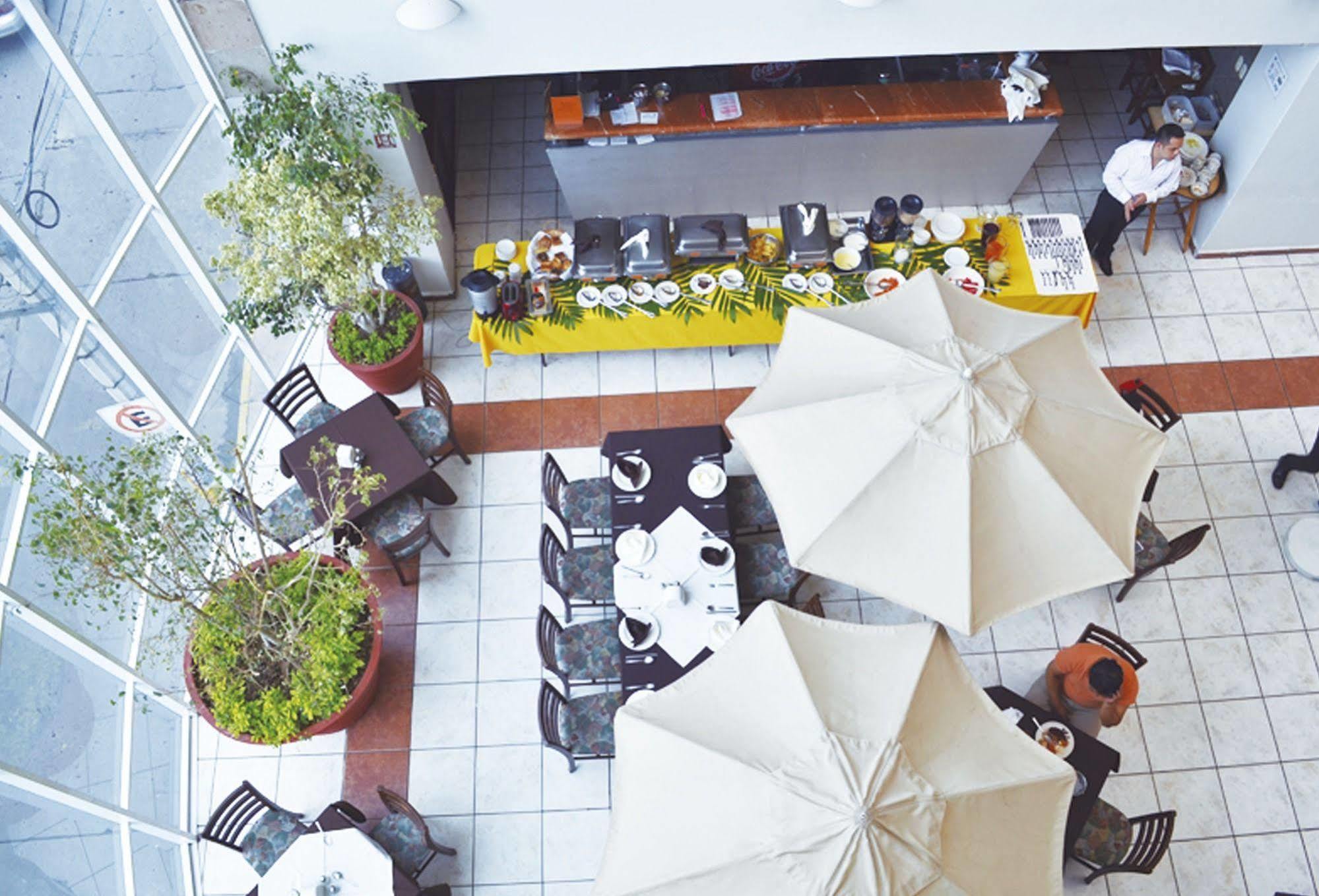 Hotel Mediterraneo Sa De Cv 툴란싱고 외부 사진